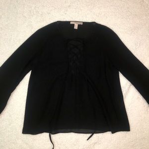 Black lace up top!